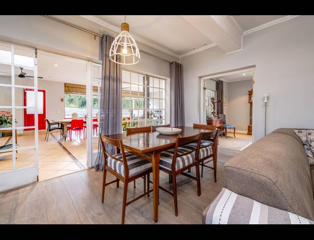 6 BEDROOM HOUSE FOR SALE IN BRYANSTON